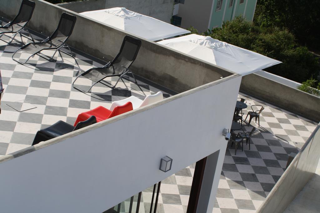 N1 Hostel Apartments And Suites Santarém Exteriör bild