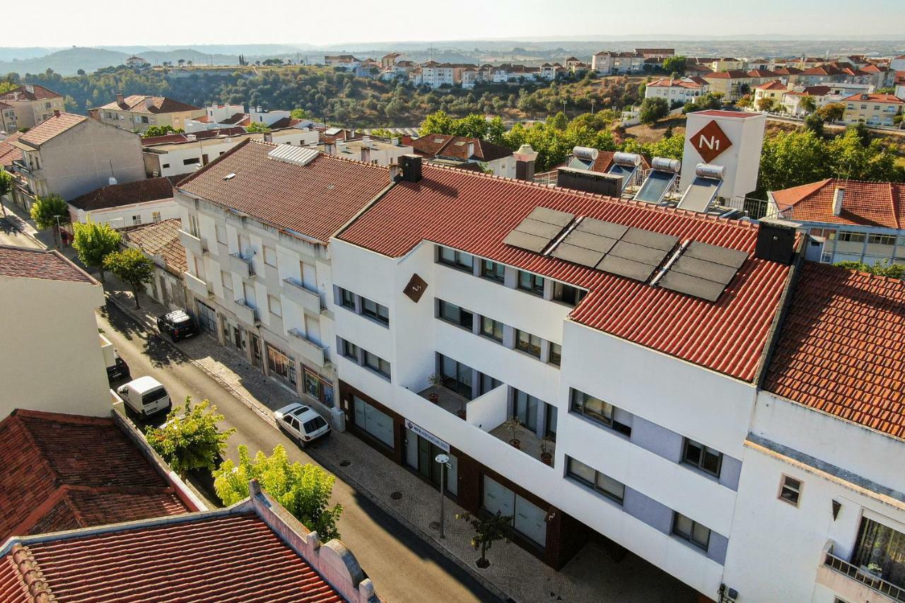 N1 Hostel Apartments And Suites Santarém Exteriör bild